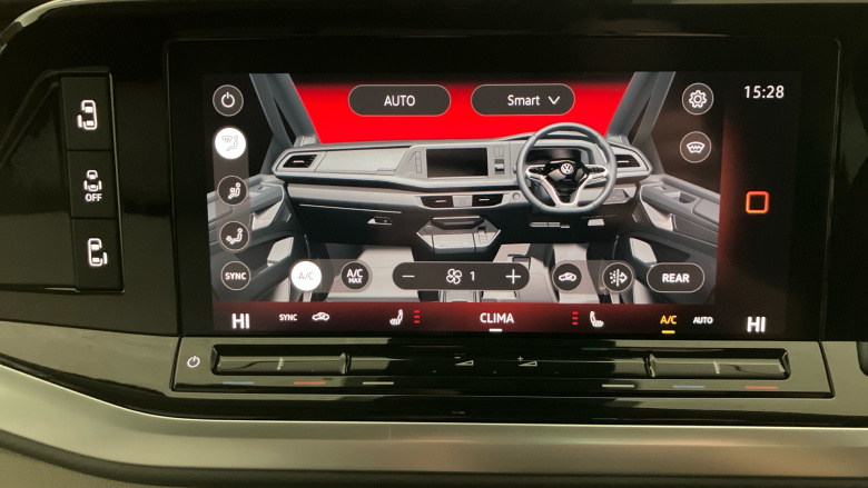 Volkswagen Multivan 2.0 TDI Style 5dr LWB DSG Diesel Estate